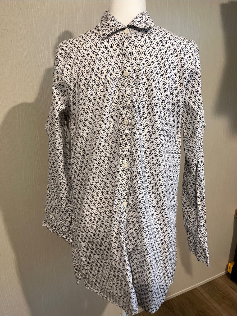 Tommy Bahama Men's Long Sleeve Button Down Geometric Tile Shirt, L
